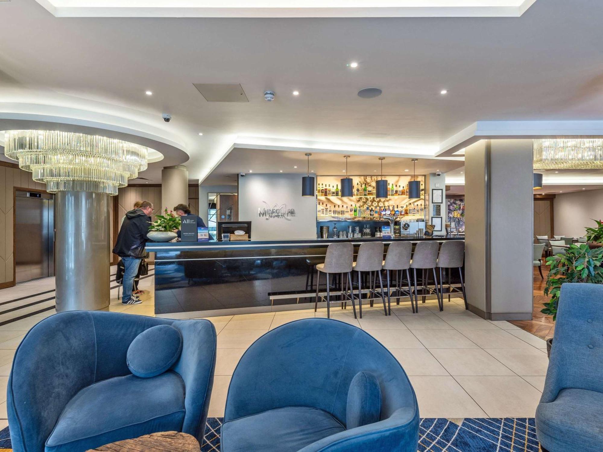 Mercure Edinburgh Haymarket Экстерьер фото